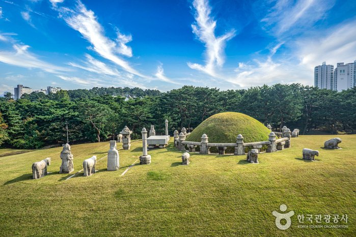 [Seúl] Tumbas Reales Uireung en Seúl (서울 의릉(경종·선의왕후)) [Patrimonio Cultural de la Humanidad de la Unesco]