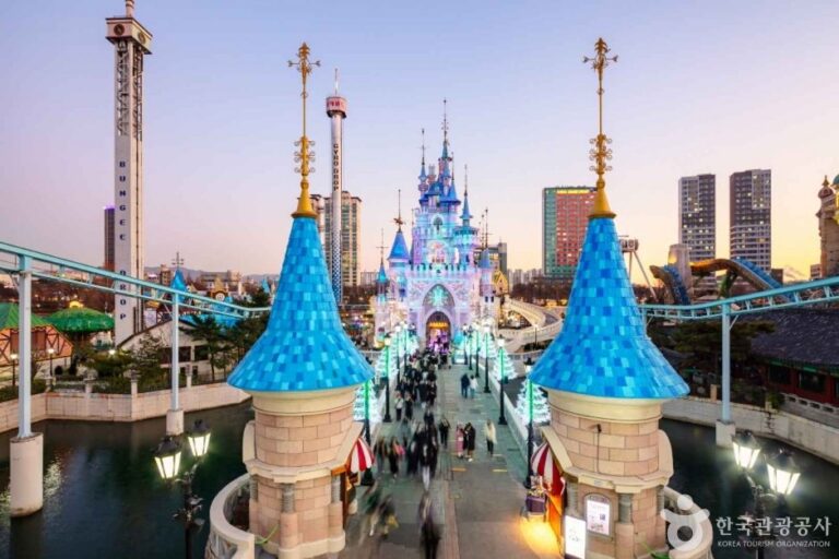 [Seúl] Lotte World Adventure (롯데월드 어드벤처)