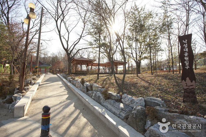 [Seúl] Parque Nakseongdae del Monte Gwanaksan (관악산 낙성대공원)