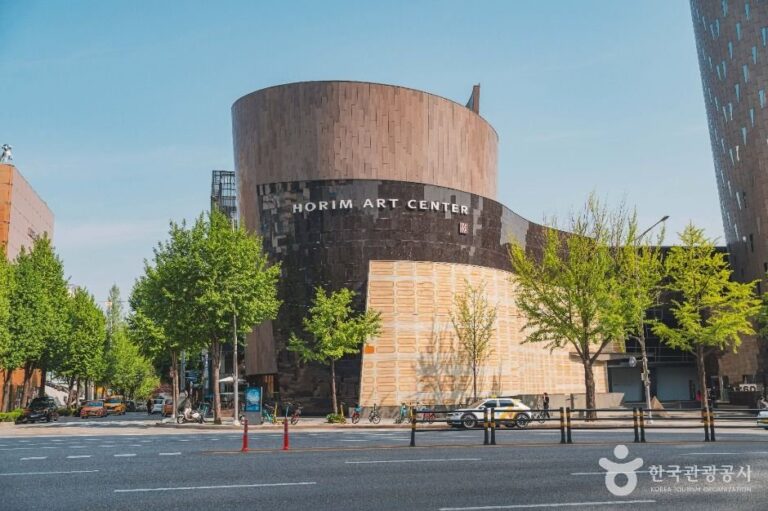 [Seúl] Pabellón de Sinsa del Museo de Arte Horim (호림박물관 신사분관)