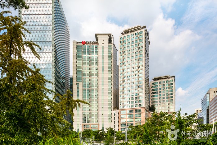[Seúl] Ramada Hotel & Suites by Wyndham Seoul Namdaemun / 라마다 호텔앤스위트 서울남대문