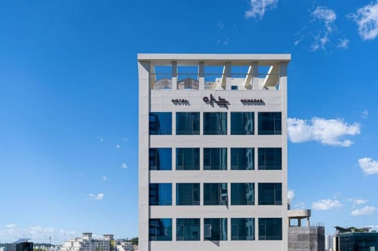 [Seúl] The Hyooshik Aank Hotel Hongdae (더휴식 아늑호텔 홍대점)