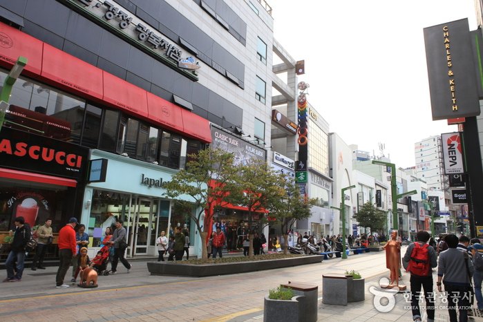 [Busan] Calle de Cultura y Moda de Gwangbok-ro (광복로문화패션거리)