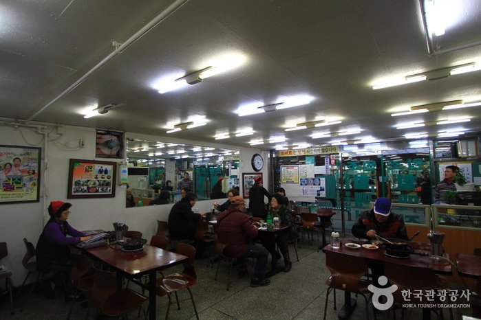 [Busan] Wonjohalmae Nakji (원조할매낙지)