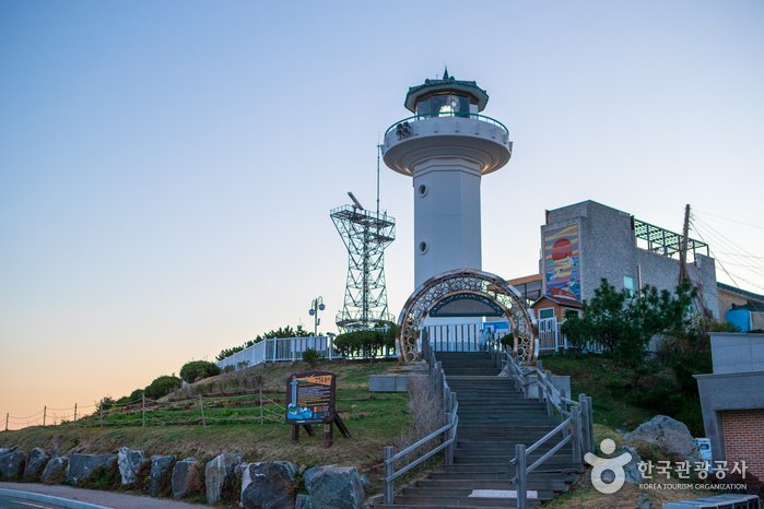 [Ulsan] Faro del Cabo Gangjeolgot (간절곶 등대)