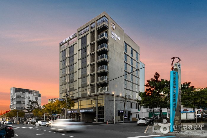 [Ulsan] Brown Dot Hotel (Jangsaengpo) (브라운도트호텔 (장생포점))