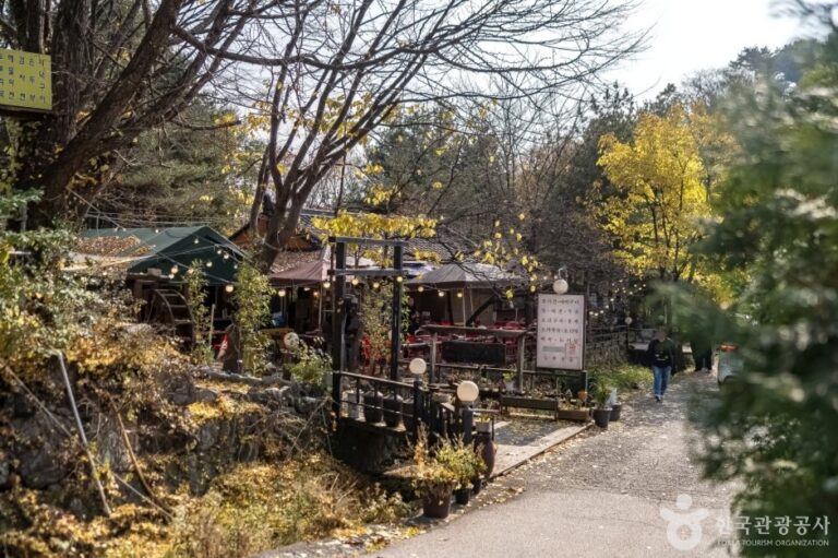 [Gyeonggi-do] Barrio de Comida Tradicional de la Fortaleza Namhansanseong (남한산성 전통음식마을)
