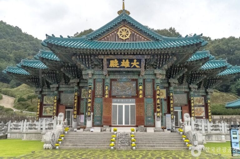 [Gyeonggi-do] Templo Beomnyunsa en el Monte Munsusan de Yongin (법륜사(용인 문수산))