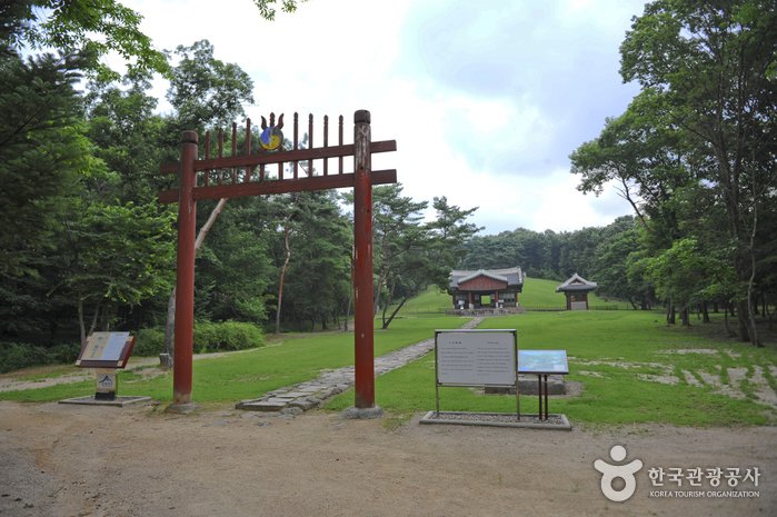 [Gyeonggi-do] Tumba Real Samneung en Paju (파주 삼릉) [Patrimonio Cultural de la Humanidad de la Unesco]
