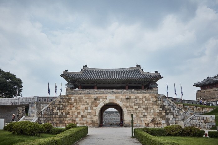 [Gyeonggi-do] Puerta Hwaseomun (화서문)