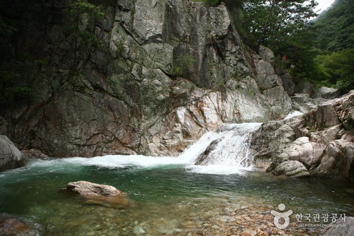 [Gyeonggi-do] Cascadas Jungwon (중원폭포)