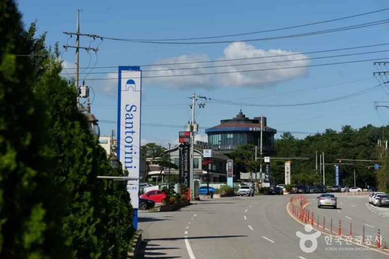 [Gangwon-do] Calle de los Cafés del Observatorio del Monte Gubongsan (구봉산 전망대 카페거리)