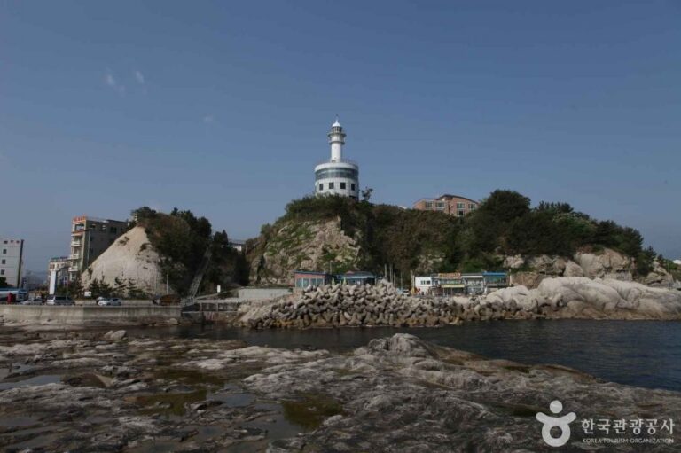 [Gangwon-do] Observatorio del Faro de Sokcho (속초등대전망대)