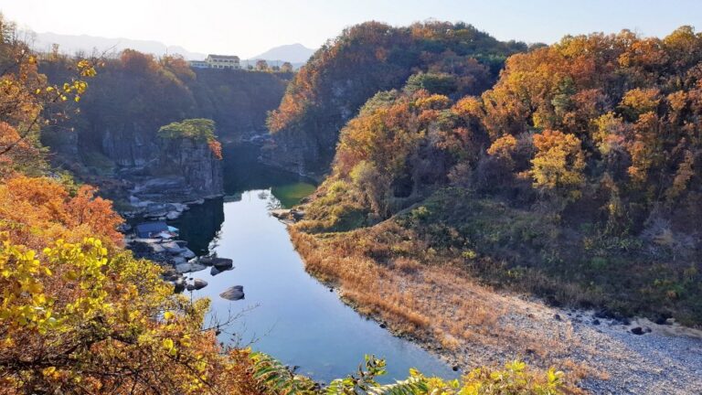 [Gangwon-do] Río Hantangang (Parque Geológico Nacional, Pabellón Goseokjeong) (한탄강(국가지질공원, 고석정))