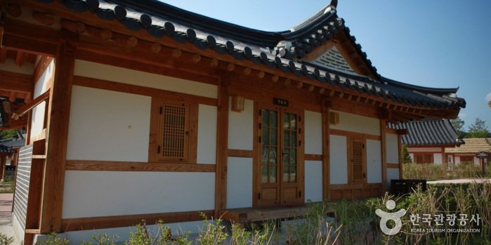 [Chungcheongbuk-do] Chojeong Haenggung / 초정행궁
