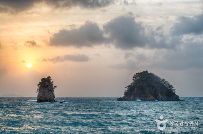 [Chungcheongnam-do] Playa Kkotji (꽃지해수욕장)