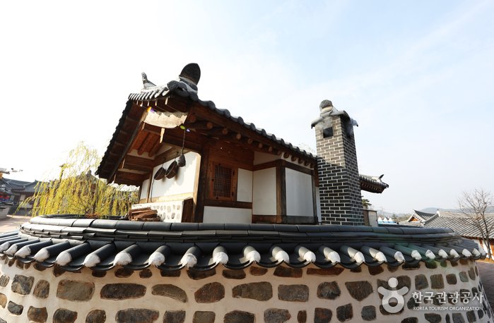 [Chungcheongnam-do] Gongju Hanok Village / 공주한옥마을
