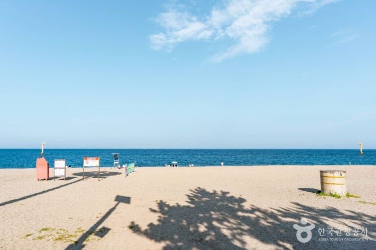 [Gyeongsangbuk-do] Playa Najeong (나정고운모래해변)
