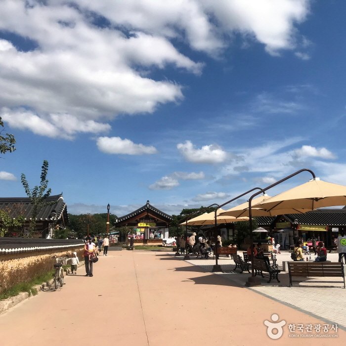 [Gyeongsangbuk-do] Aldea Gyochon en Gyeongju (경주 교촌마을)