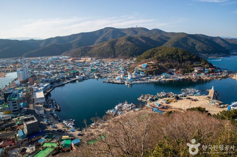 [Gyeongsangbuk-do] Puerto de Chuksan (축산항)