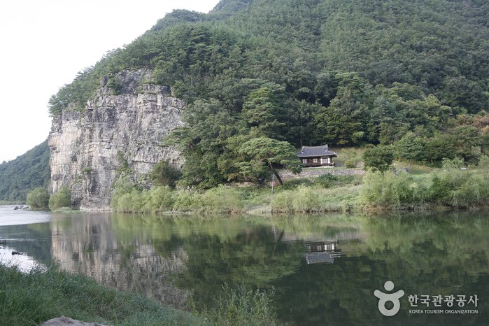 [Gyeongsangbuk-do] Pabellón Gosanjeong (고산정)