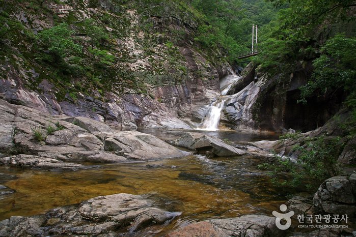 [Gyeongsangbuk-do] Valle Deokgu (덕구계곡 (경북 동해안 국가지질공원))