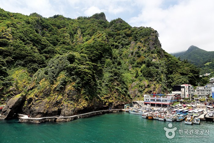 [Gyeongsangbuk-do] Puerto de Dodong (도동항)