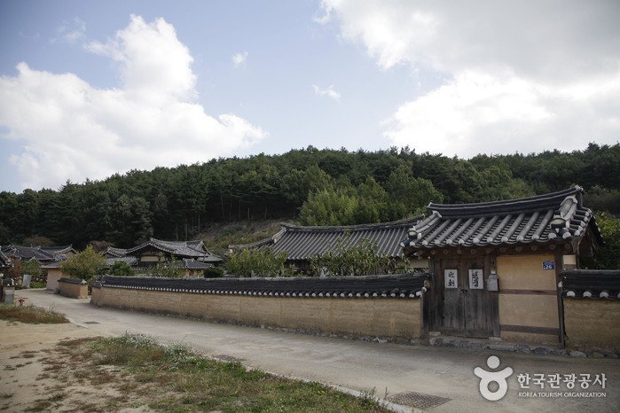 [Gyeongsangbuk-do] Aldea Tradicional de Goesi-ri (괴시리 전통마을)