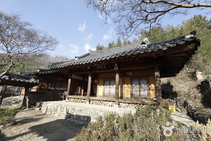 [Gyeongsangbuk-do] Chuwoojae House / 추우재