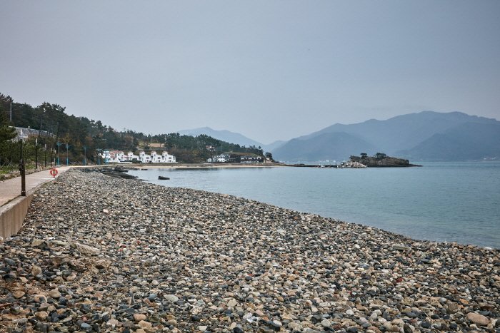 [Gyeongsangnam-do] Playa Wolpo Dugok (두곡, 월포해수욕장)