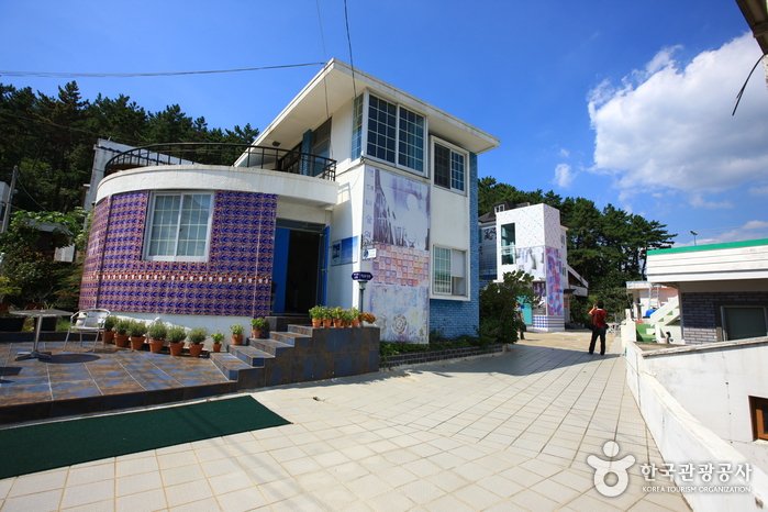 [Gyeongsangnam-do] Museo de Arte Jeon Hyuck Lim (전혁림 미술관)