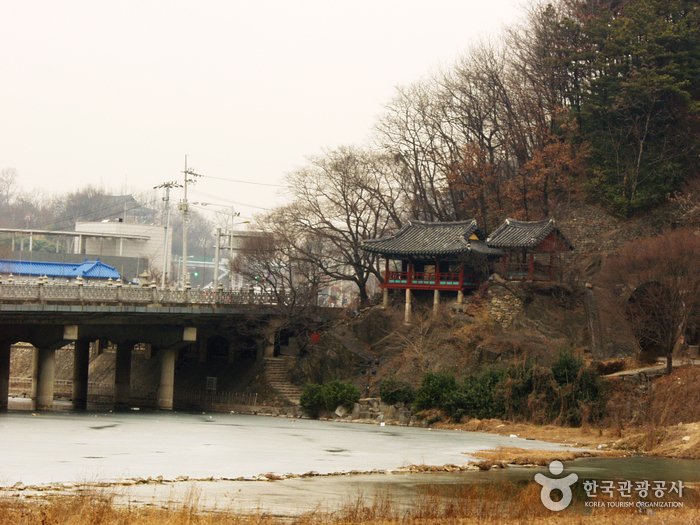 [Jeollabuk-do] Pabellón Hanbyeokdang (한벽당)