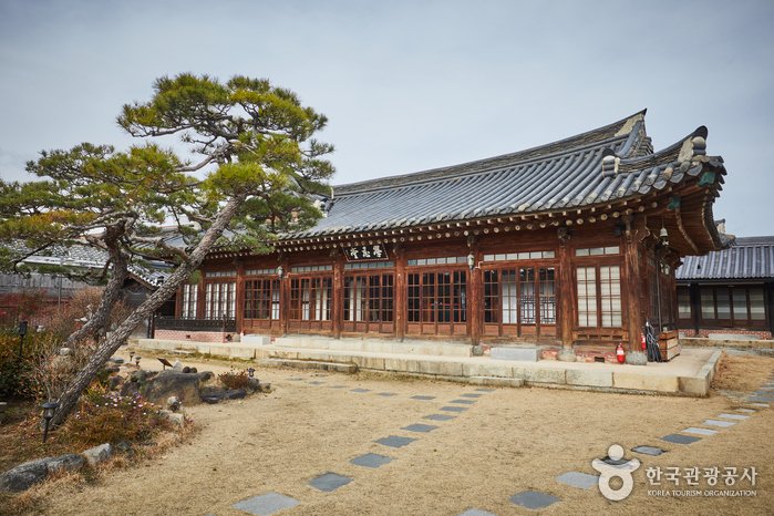 [Jeollabuk-do] Hakindang (학인당)