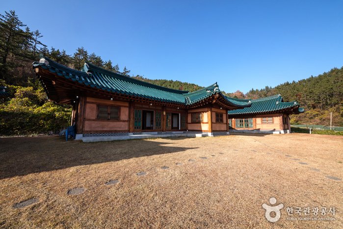 [Jeollanam-do] Jindo Hanok Pension (진도한옥펜션)