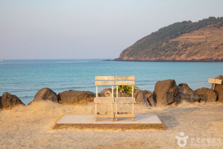 [Jeju] Playa Hamdeok Seoubong (함덕해수욕장 (함덕 서우봉 해변))