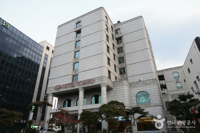[Jeju] Staz Hotel Jeju Robero (스타즈 호텔 제주 로베로(구 로베로호텔))